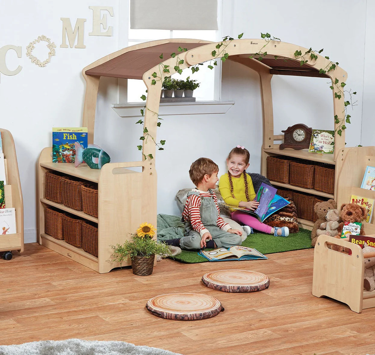 pt507-millhouse-early-years-furniture-cosy-reading-zone-lifestyle_rgb_66c2fe4f-3afc-48d5-96d1-a801b9