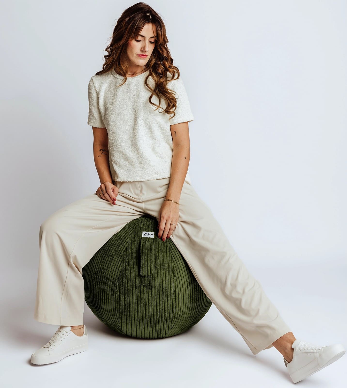 sbv-012.65ol_bol_vlip_olive_60-65_model_03