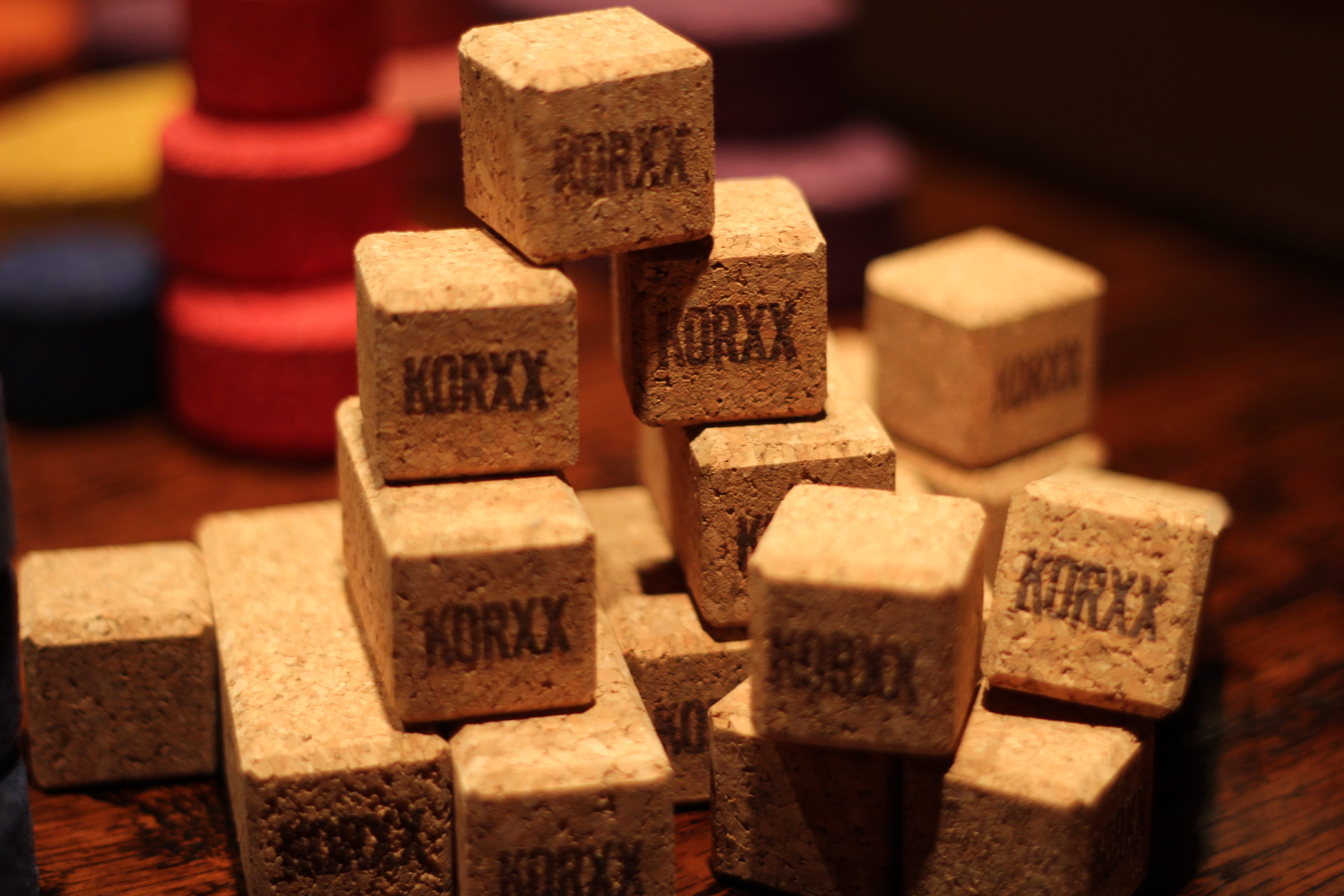 korxx_cork_toys_building_blocks_brickle_5-min