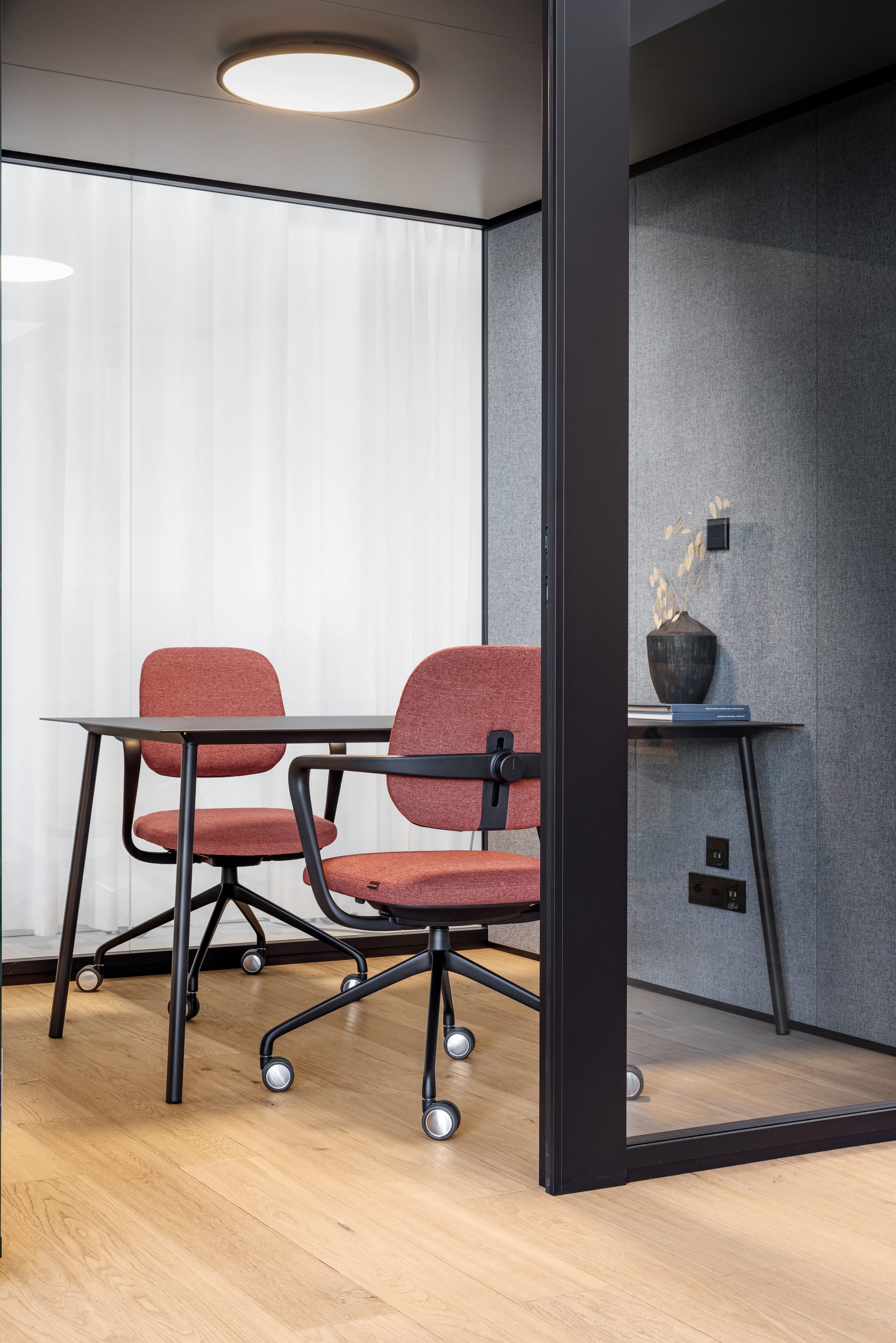 ategra_4fuss_rollen_uni_l_20240130_3-min