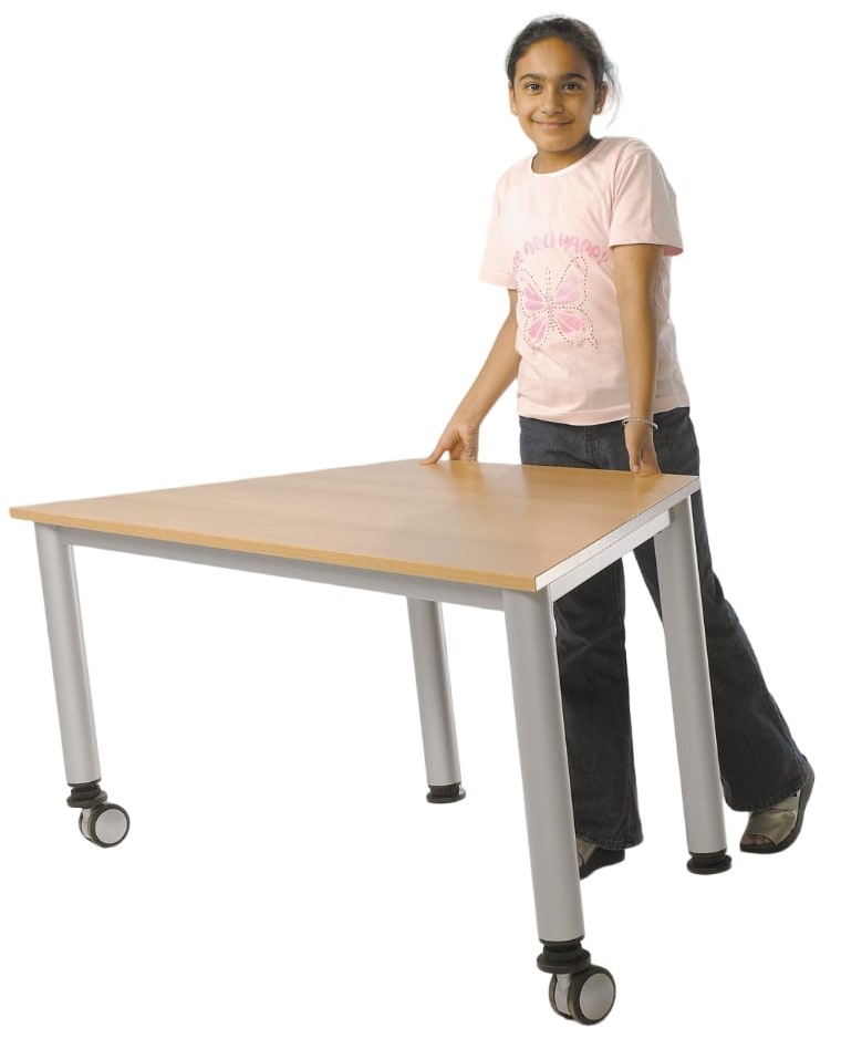 rollbarer-tisch-m-dchen2-min-photoroom.png-photoroom