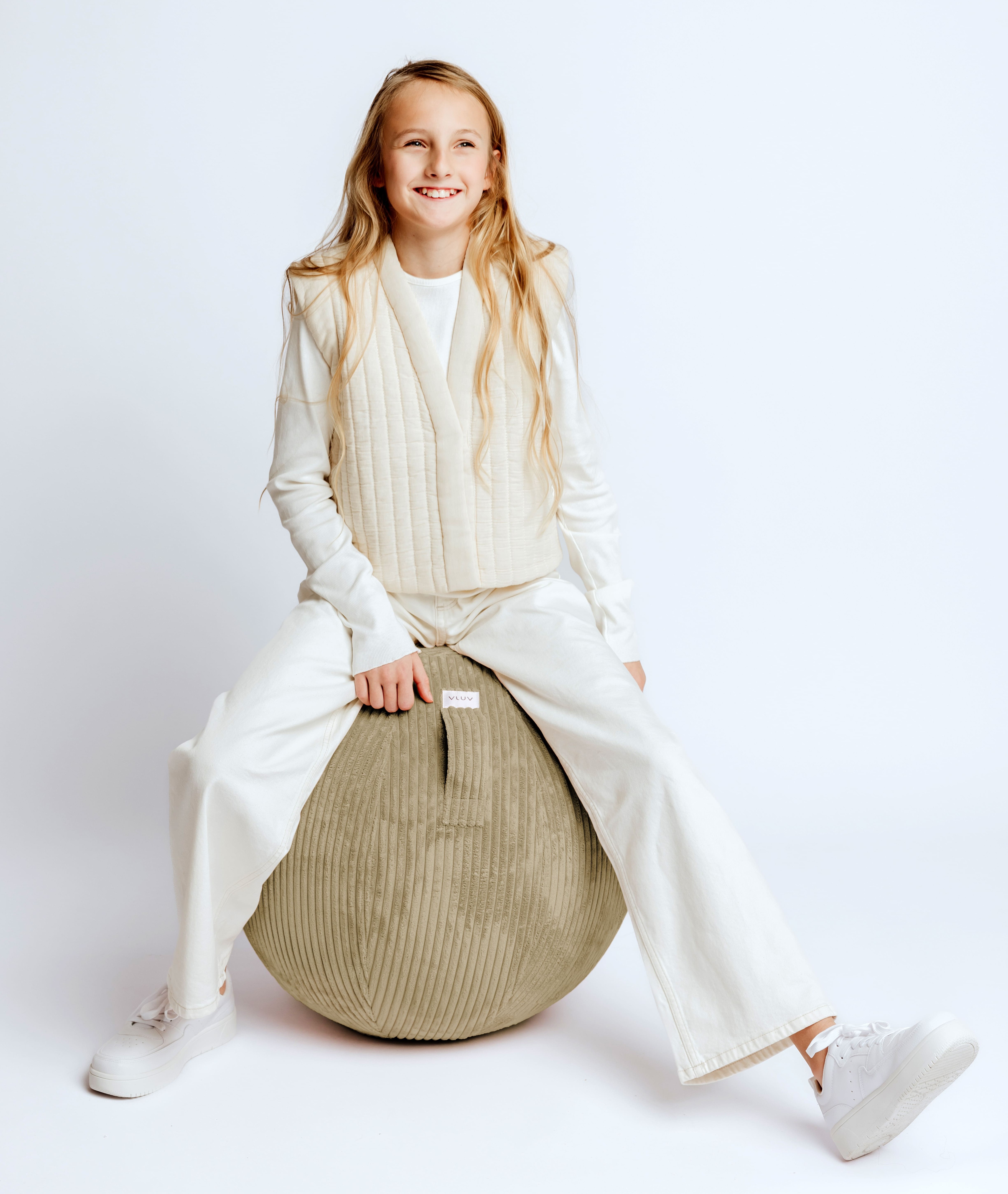 sbv-012.55be_bol_vlip_beige_50-55_model_02
