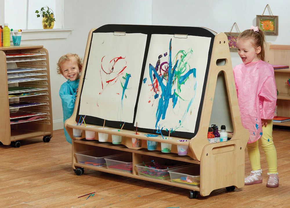pt1067-millhouse-early-years-furniture-double-sided-2-in-1-easel-chalk-side-with-easel-storage-trolley-low-lifestyle_rgb