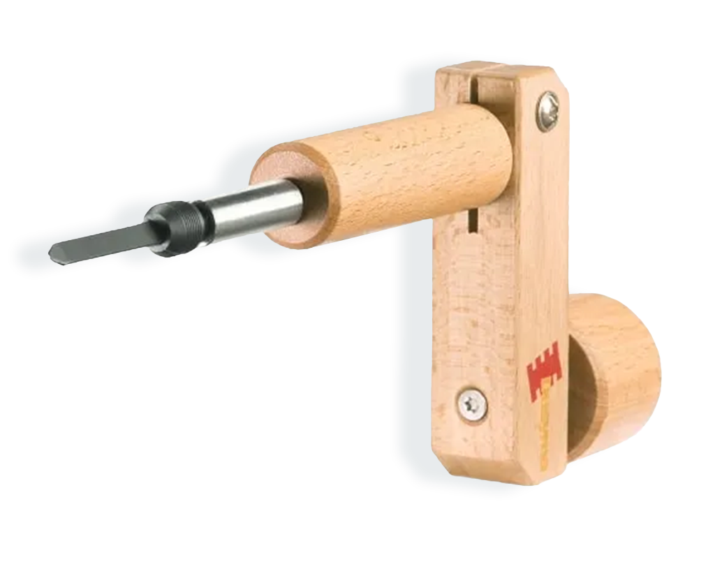 Massiver Kinder-Schrauber aus Buchenholz mit Metallspitze, geeignet für erste Schraub- und Werkübungen