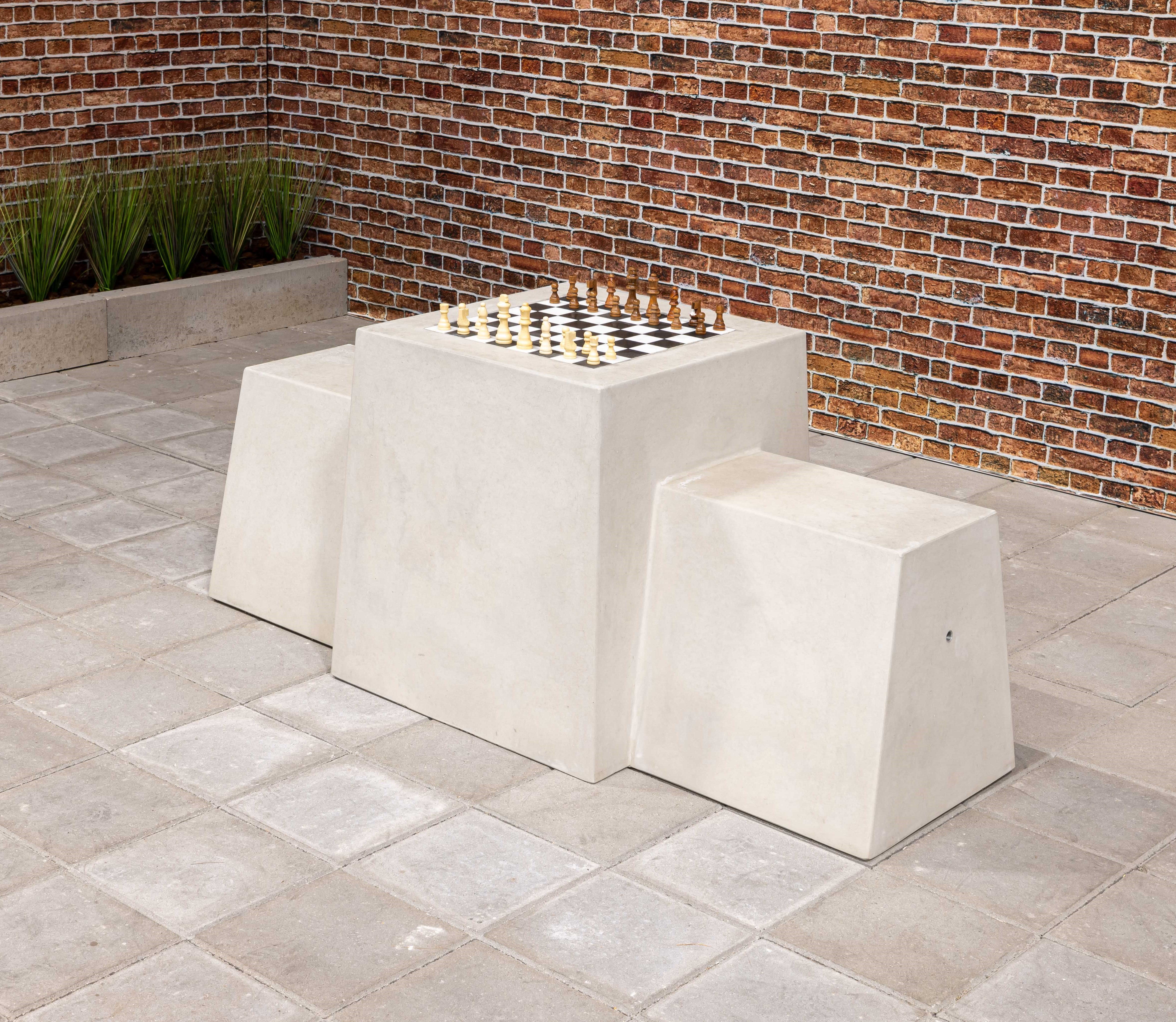 sitzspielbank-schach-beton-naturell-min